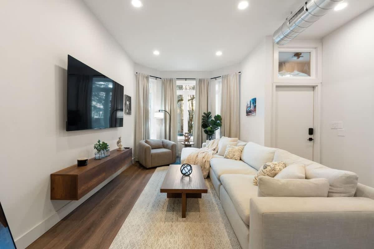 Apartment Wicker Park Luxe 2br 2ba Chicago