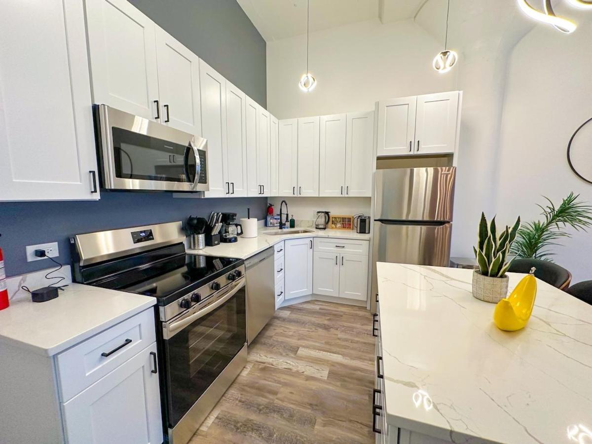 Luxury 6br With Pool Table Sleeps 12 Perfect For Group Near Mccormick Place, Grant Park And Soldier Field Appartement