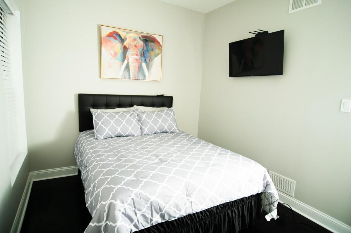 Apartment 7 Star The Malia Oasis 3br 1 Half Bath Office Space