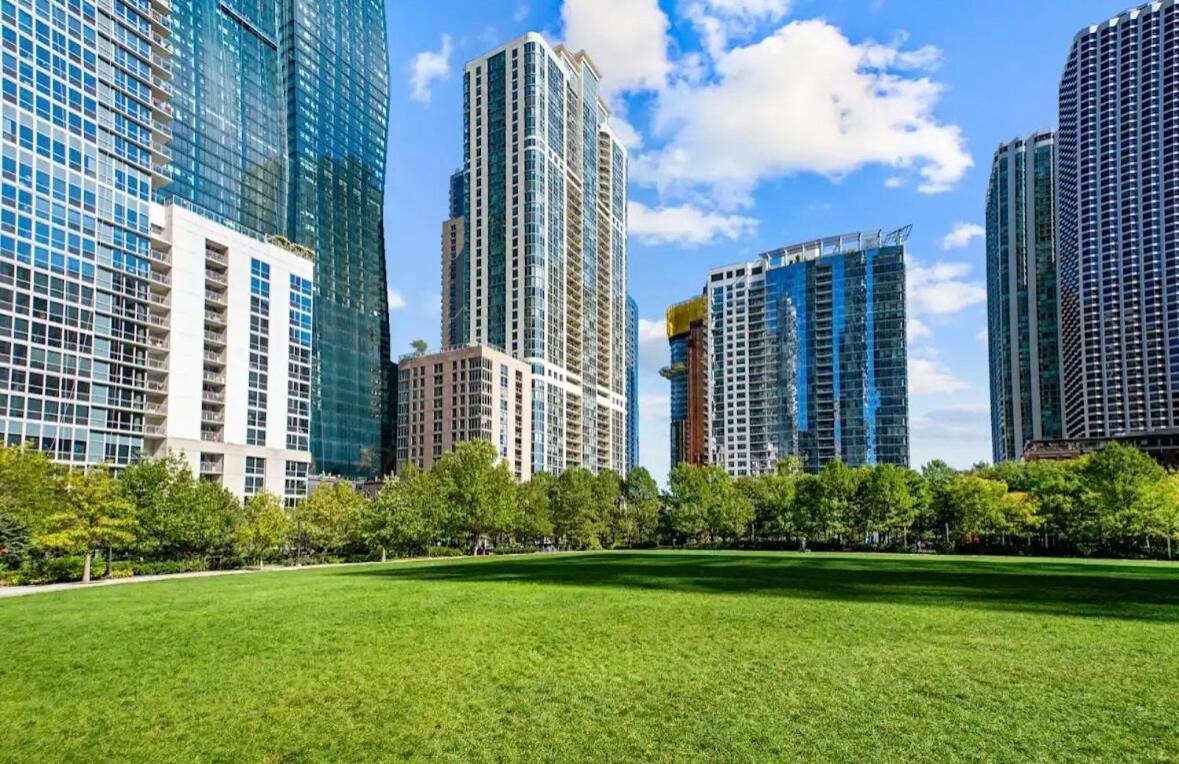 Apartment Cozy 2 Bedroom By Lakeshore Chicago