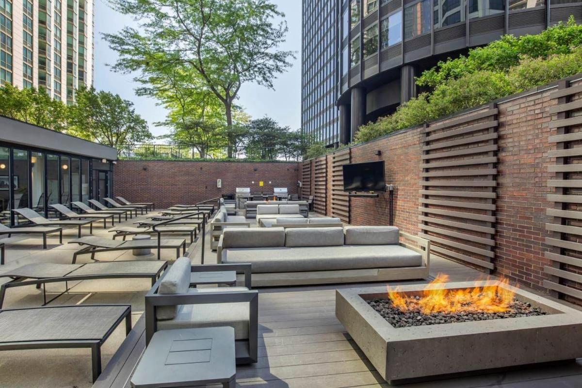 Iconic Style, Charming View * Chicago