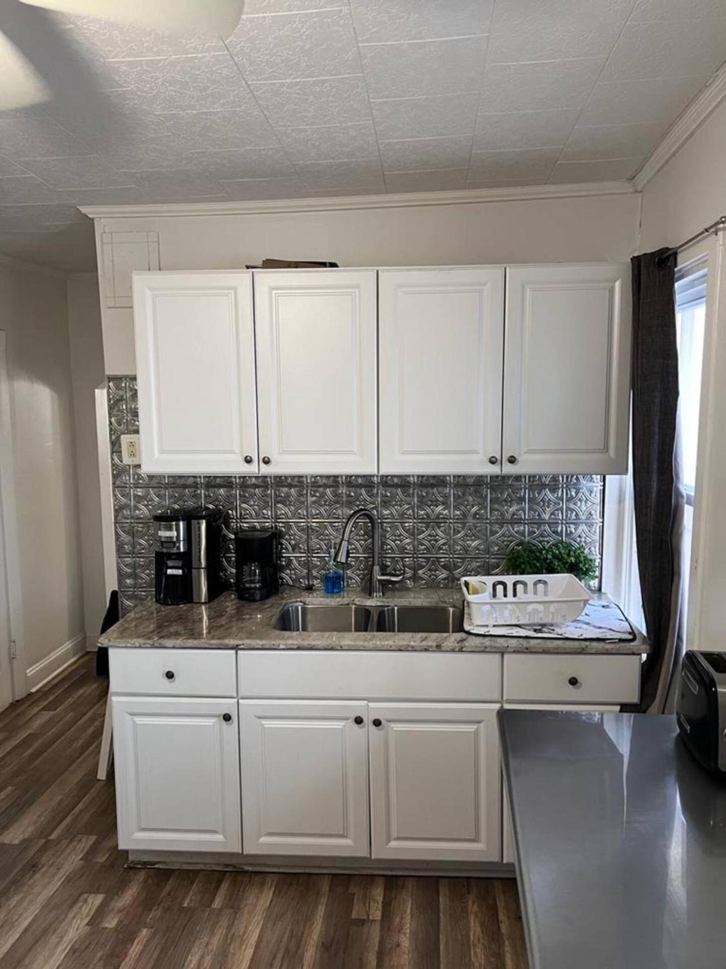 Amazing Location 3br Gem In Logan Square W Parking Chicago