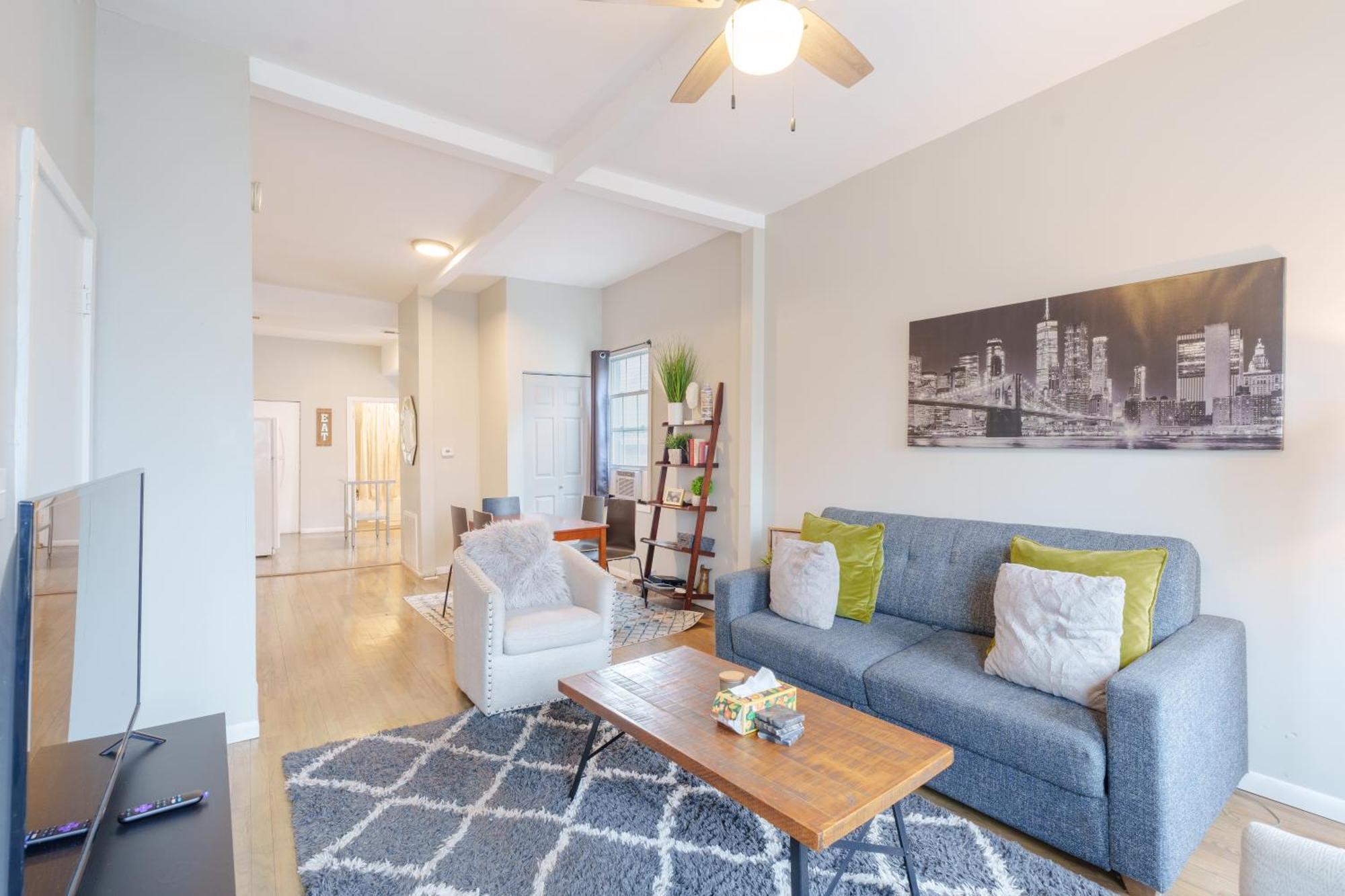 Apartment Bright & Modern 3br And 1ba In Logan Square *
