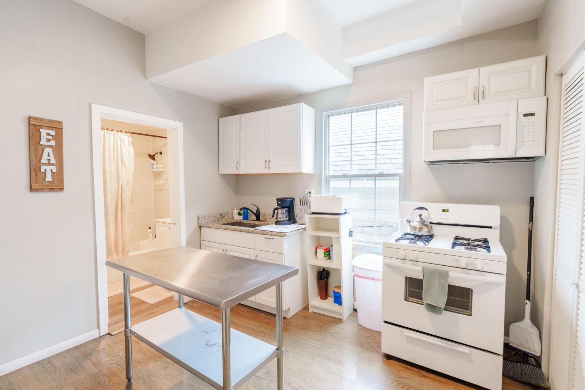 Bright & Modern 3br And 1ba In Logan Square Appartement Chicago