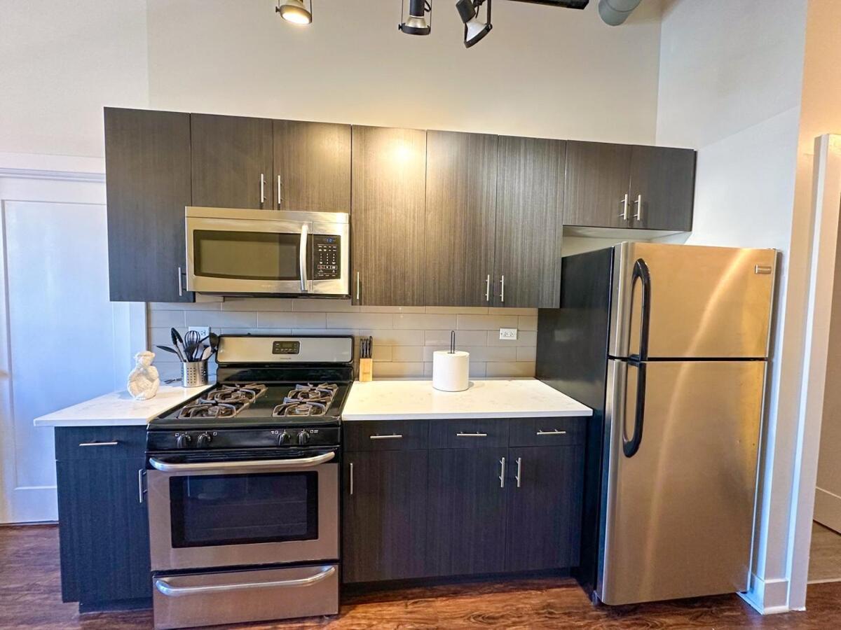 Business And Leisure Cozy 3br Near Mccormick Place And Museum Campus Apartment *