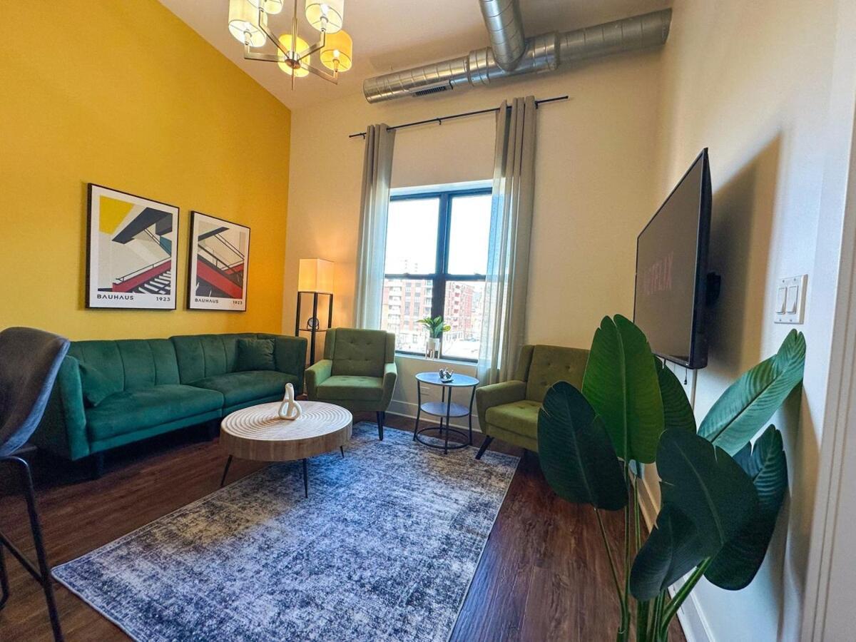 Business And Leisure Cozy 3br Near Mccormick Place And Museum Campus Apartment *