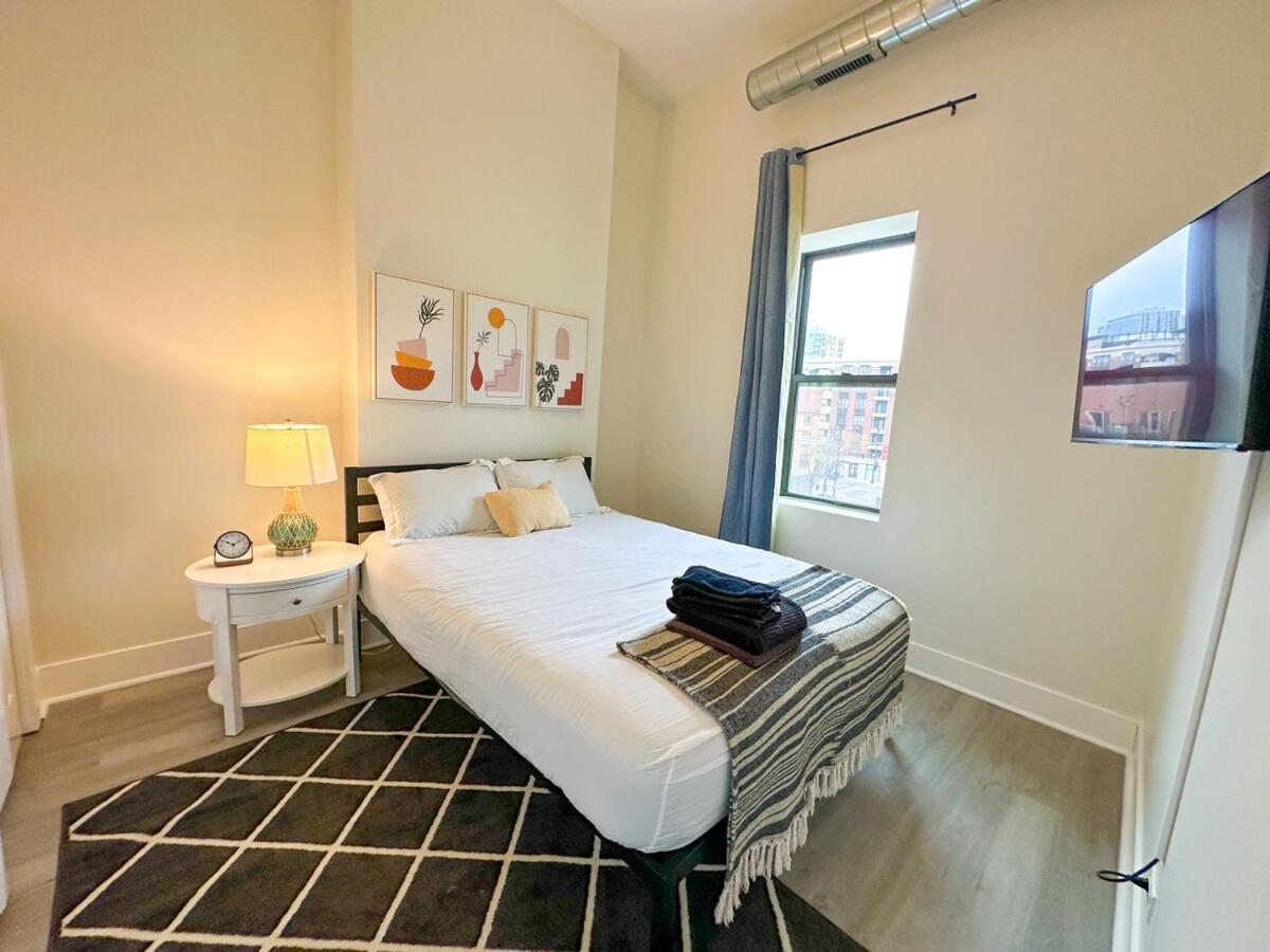 Modern 3Br South Loop Stay Near Mccormick Place & Soldier Field Walk To Downtown *