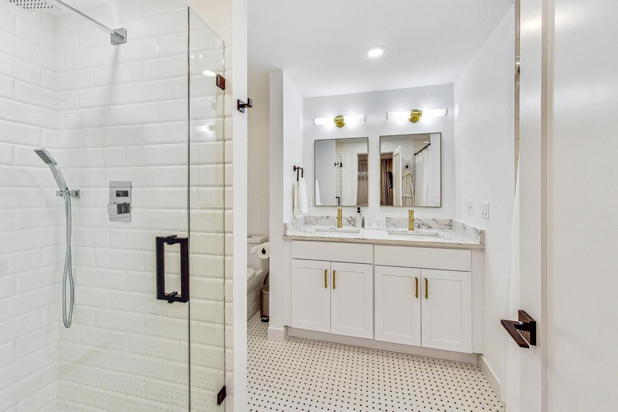 Apartment Luxurious Lincoln Park With Gourmet Kitchen Chicago
