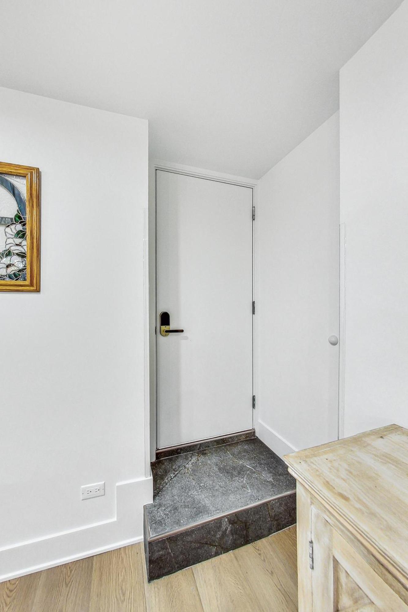 Apartment Luxurious Lincoln Park With Gourmet Kitchen Chicago