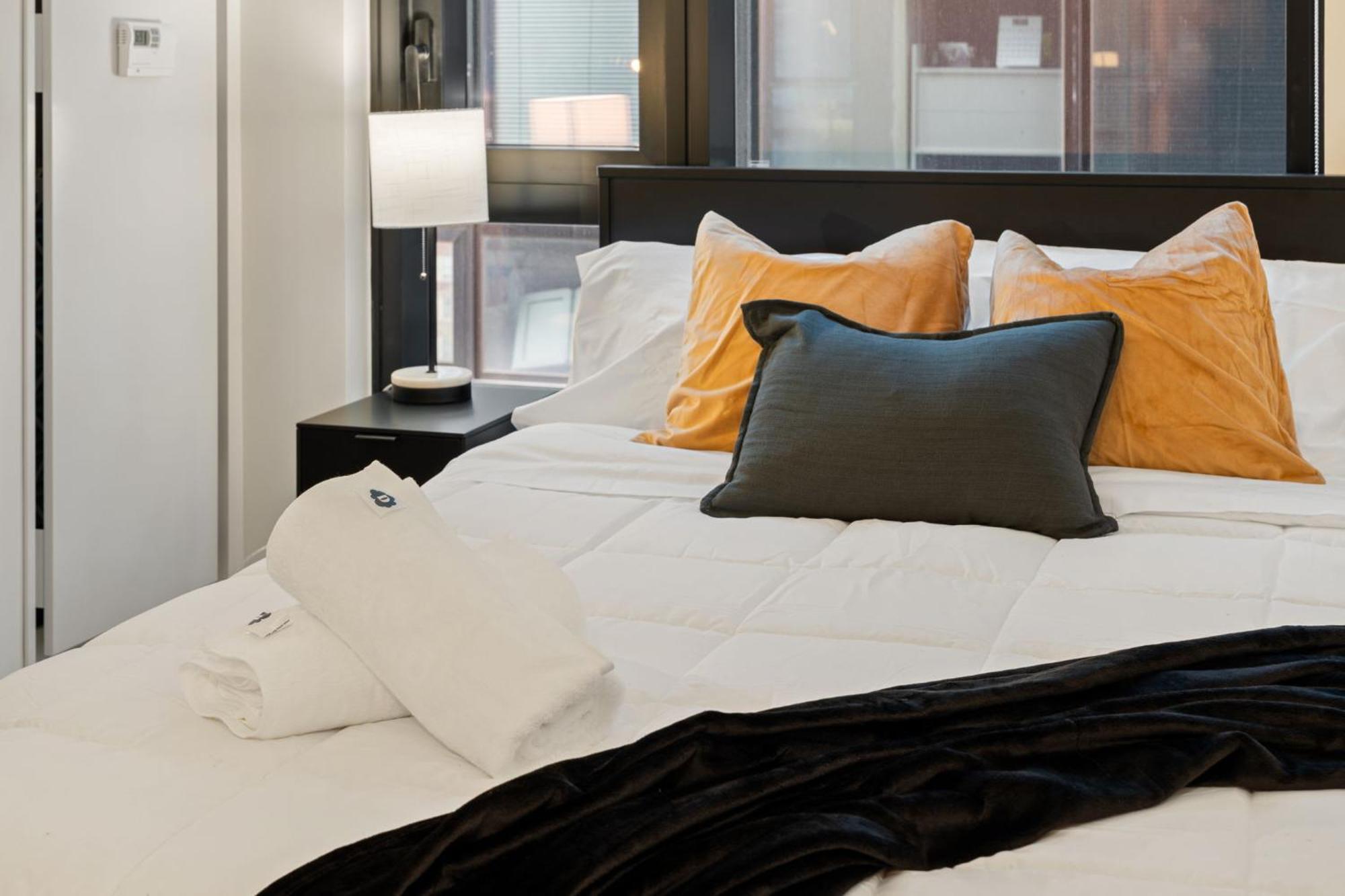 Apartamento Lux 3 Bed 3 Bath High Rise With Gym & Amenities