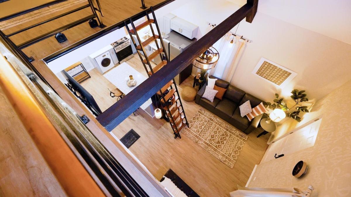 Private Loft - 15 Min From Downtown Chicago