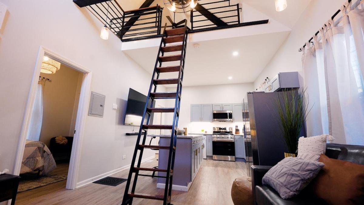 Private Loft - 15 Min From Downtown Chicago