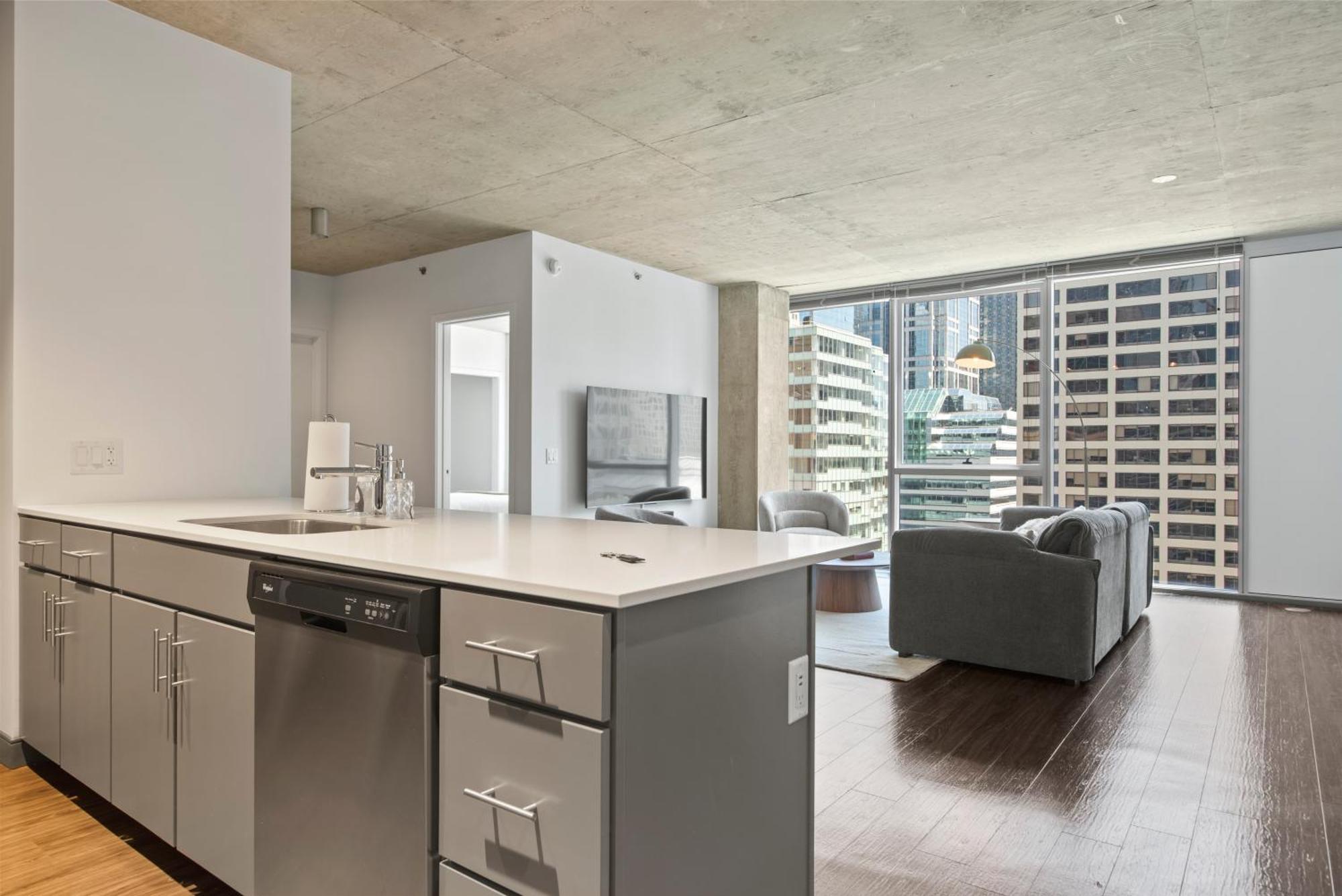 Linea Luxury Living With Indoor Pool And Rooftop Views In The Loop Apartamento