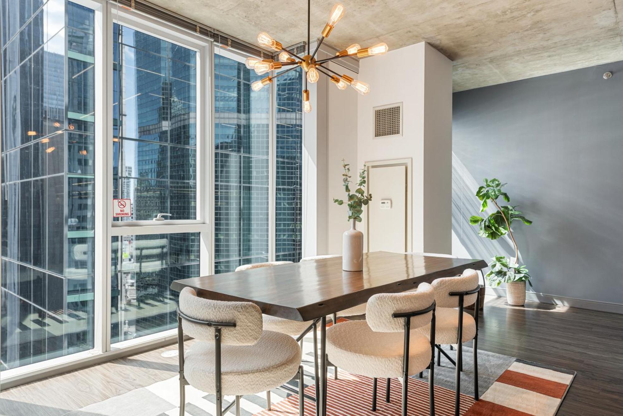 Apartamento Linea Luxury Living With Indoor Pool And Rooftop Views In The Loop *