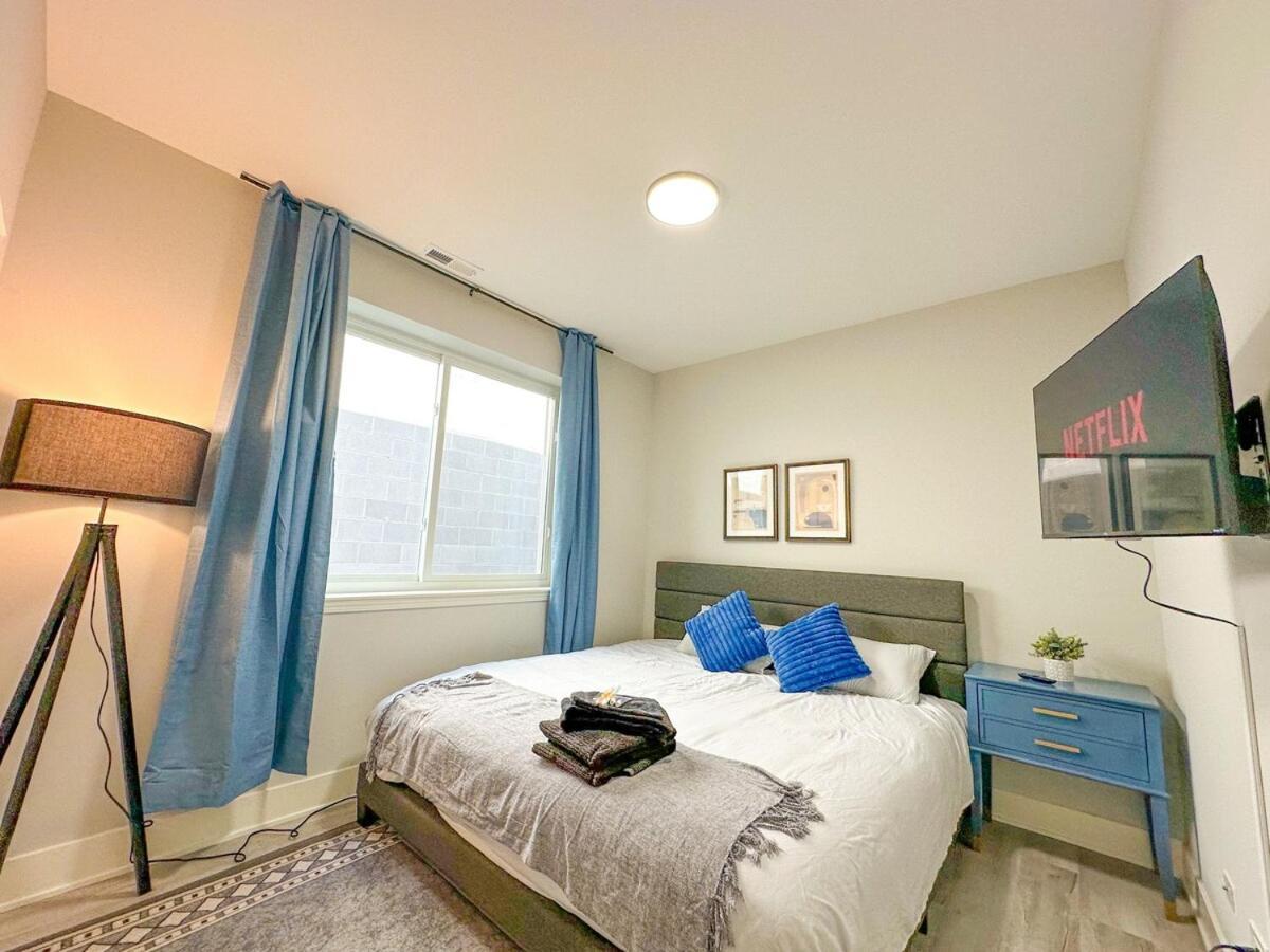 Pilsen Art Center Family Friendly 3Br Retreat With Free Parking Near Medical District, Douglas Park And University Illinois Chicago *