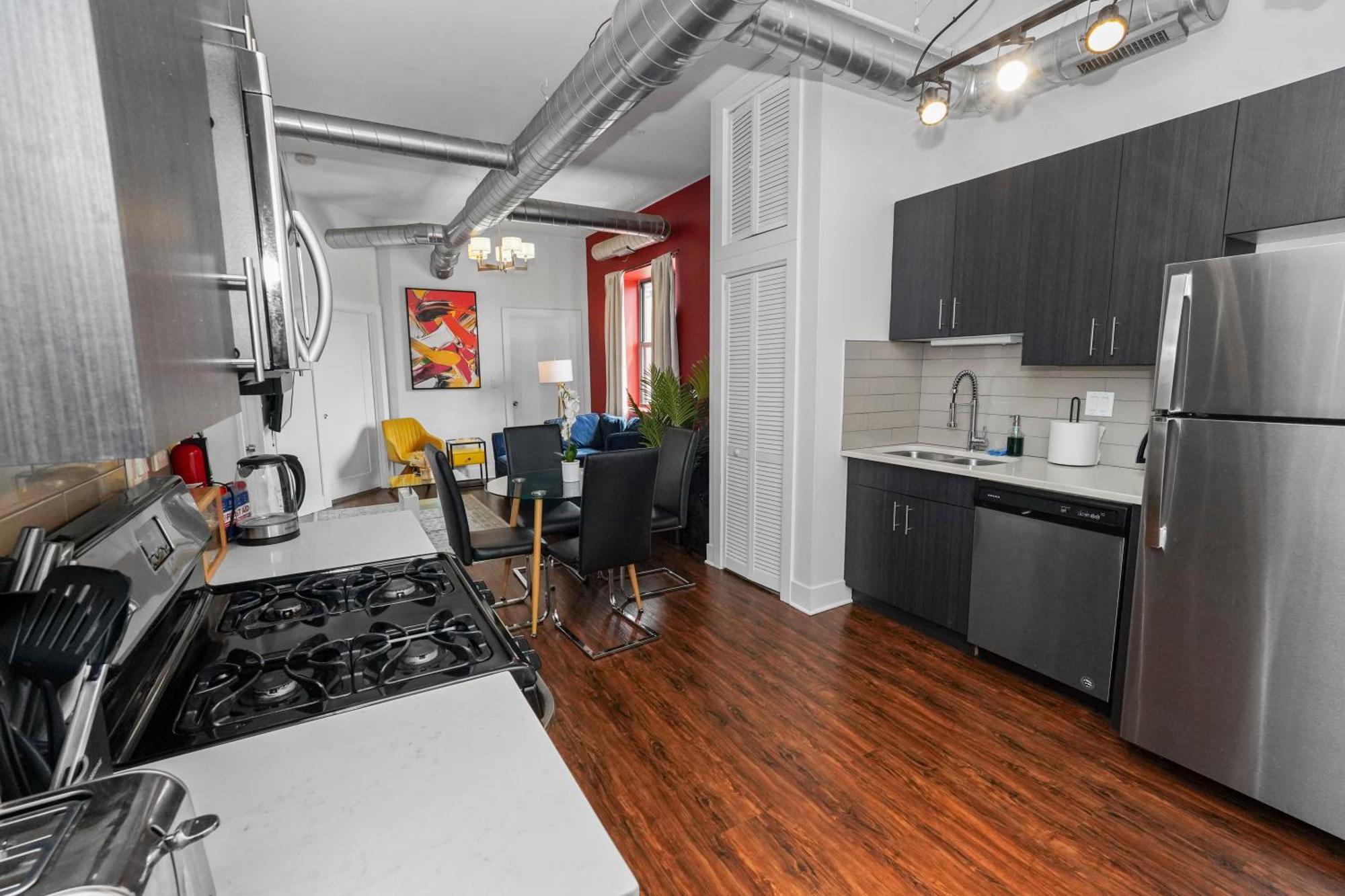 Bright 3br Retreat Near Mccormick Place Convention And Museum Campus Apartment