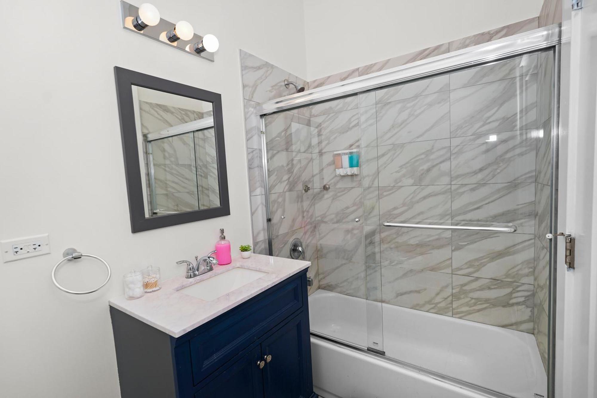 Modern 3Br South Loop Stay Near Mccormick Place & Soldier Field Walk To Downtown Apartment