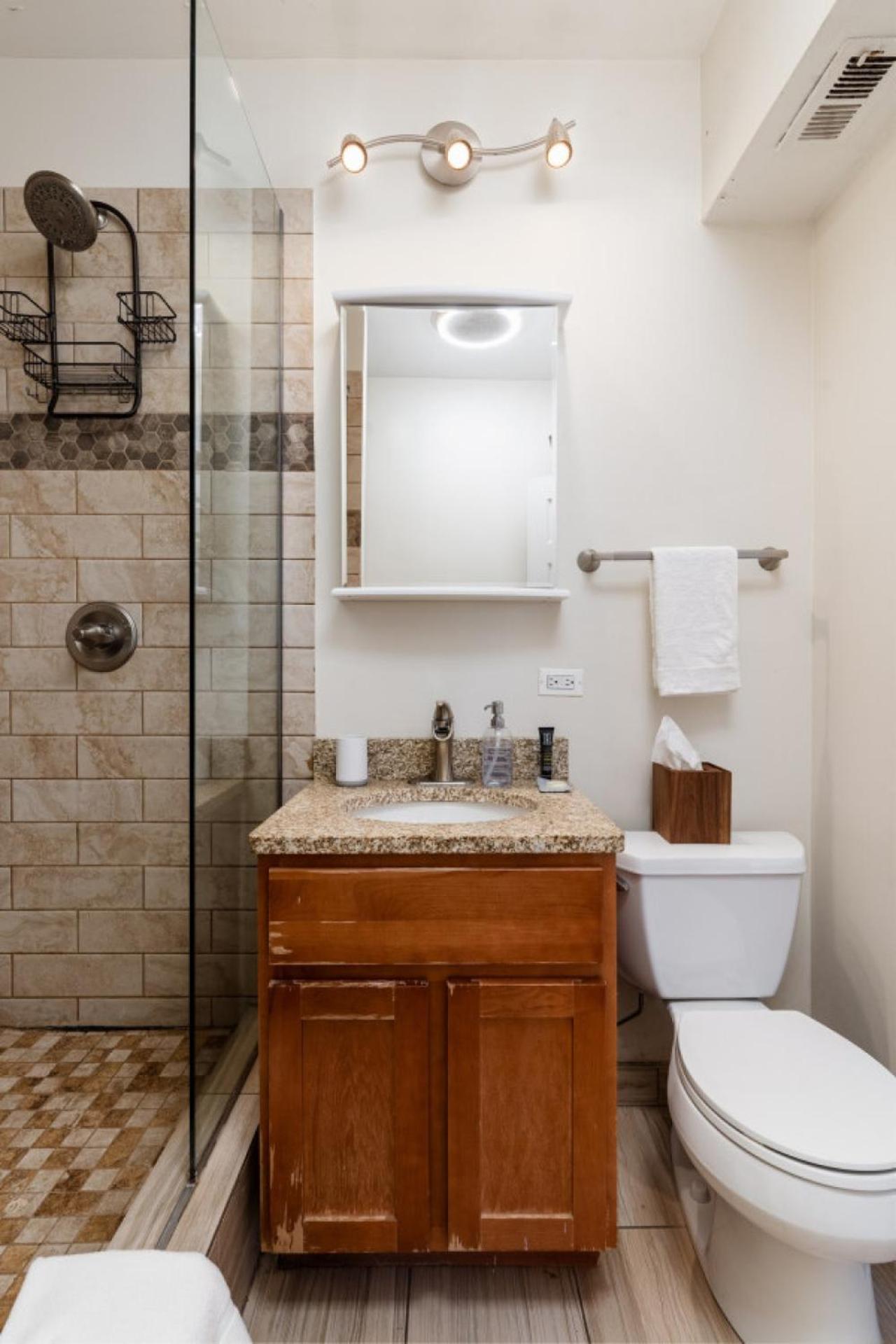 Bucktown 2br Near The 606 Apartment Chicago