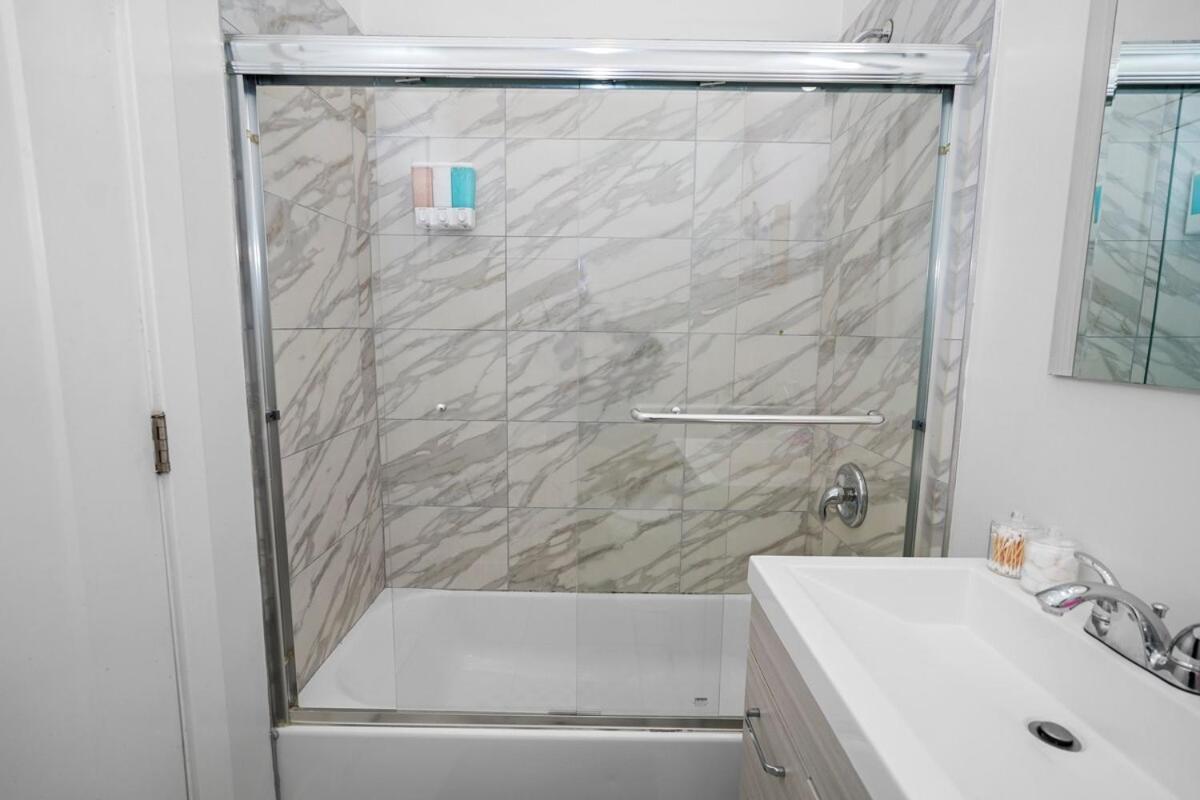 South Loop 3br With Optional Parking Near Mccormick Place Apartment Chicago