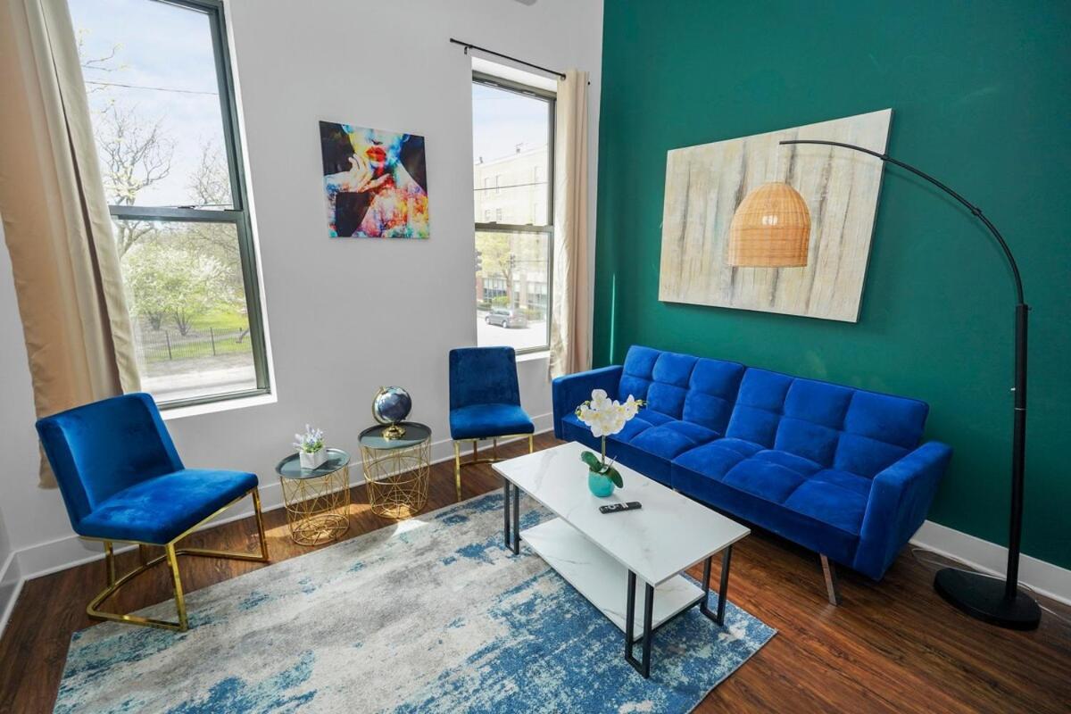 South Loop 3br With Optional Parking Near Mccormick Place Chicago