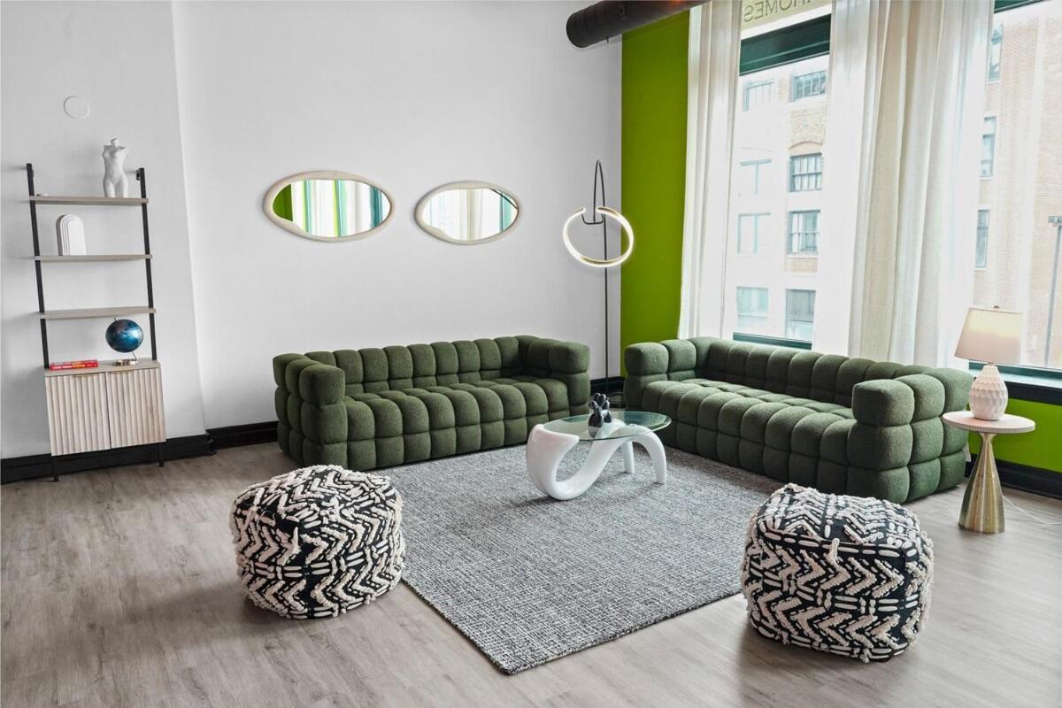 Spacious 6br Good For Groups And Sleeps 12 Near Chinatown, Mccormick & Lakefront Apartment Chicago