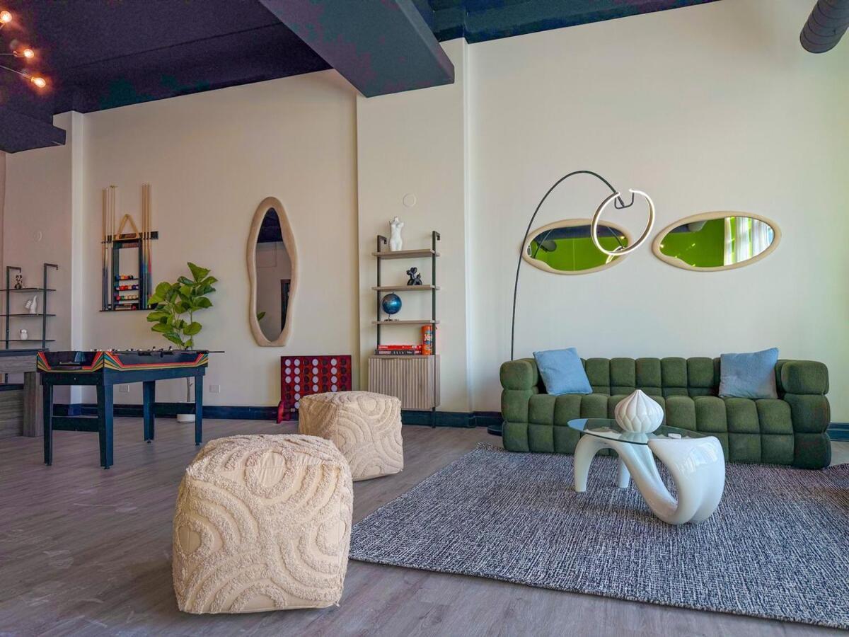 Spacious 6br Good For Groups And Sleeps 12 Near Chinatown, Mccormick & Lakefront Apartment *