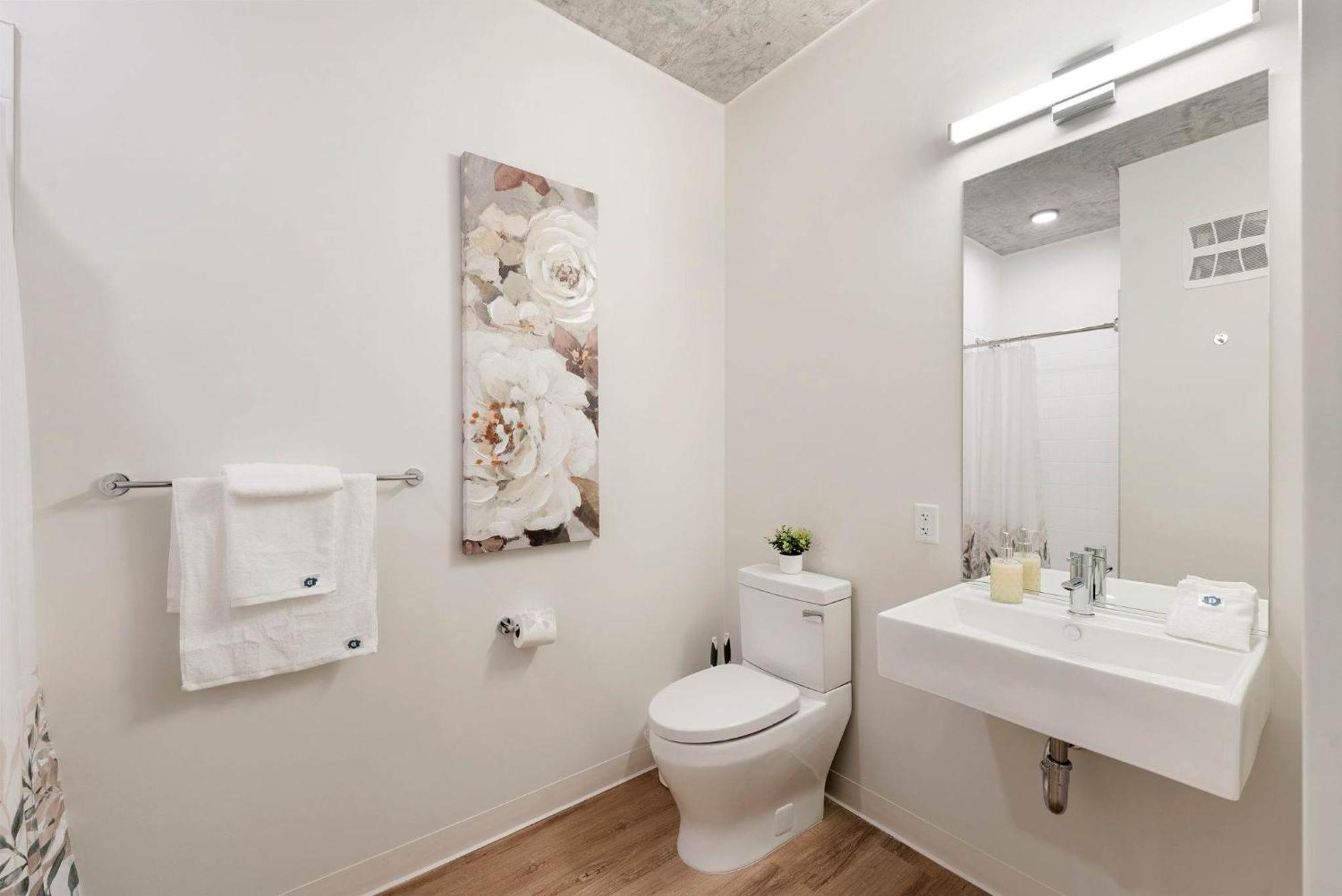 Apartment Lux 3 Bed 3 Bath High Rise With Gym & Amenities Chicago