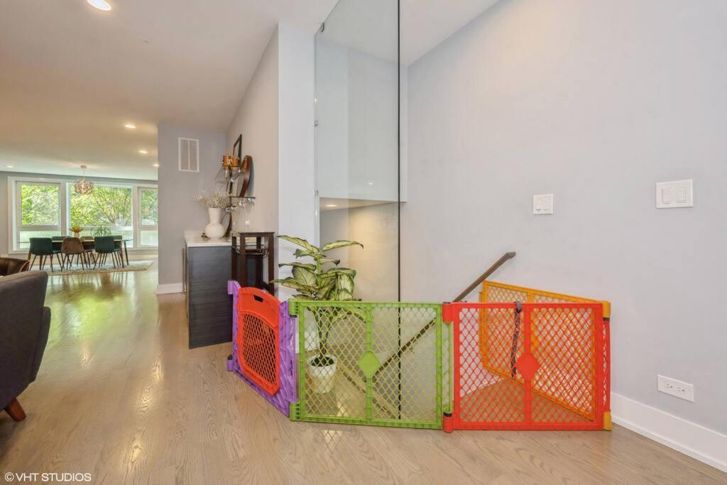 Apartment Urban Oasis - Great For Families With Kids