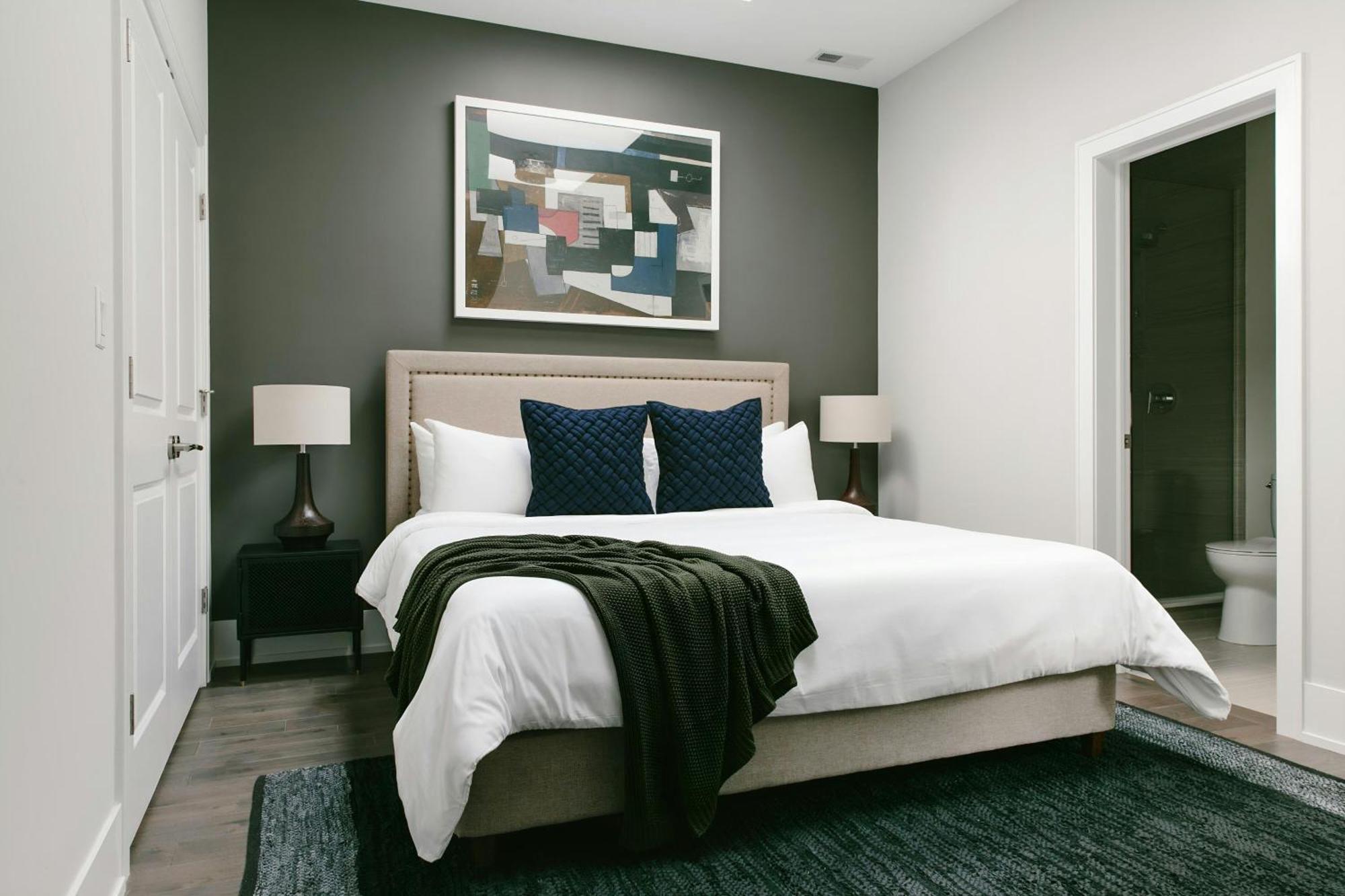 Sonder By Marriott Bonvoy Greektown Apartments Chicago
