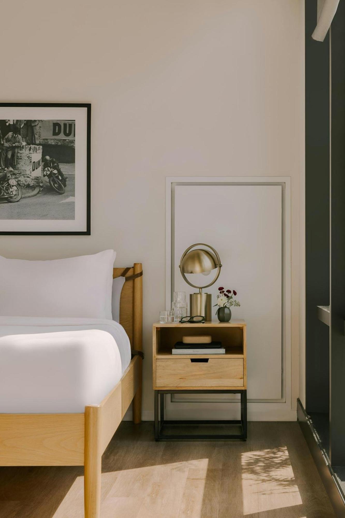 Sonder By Marriott Bonvoy South Wabash Apartments South Loop Aparthotel Chicago