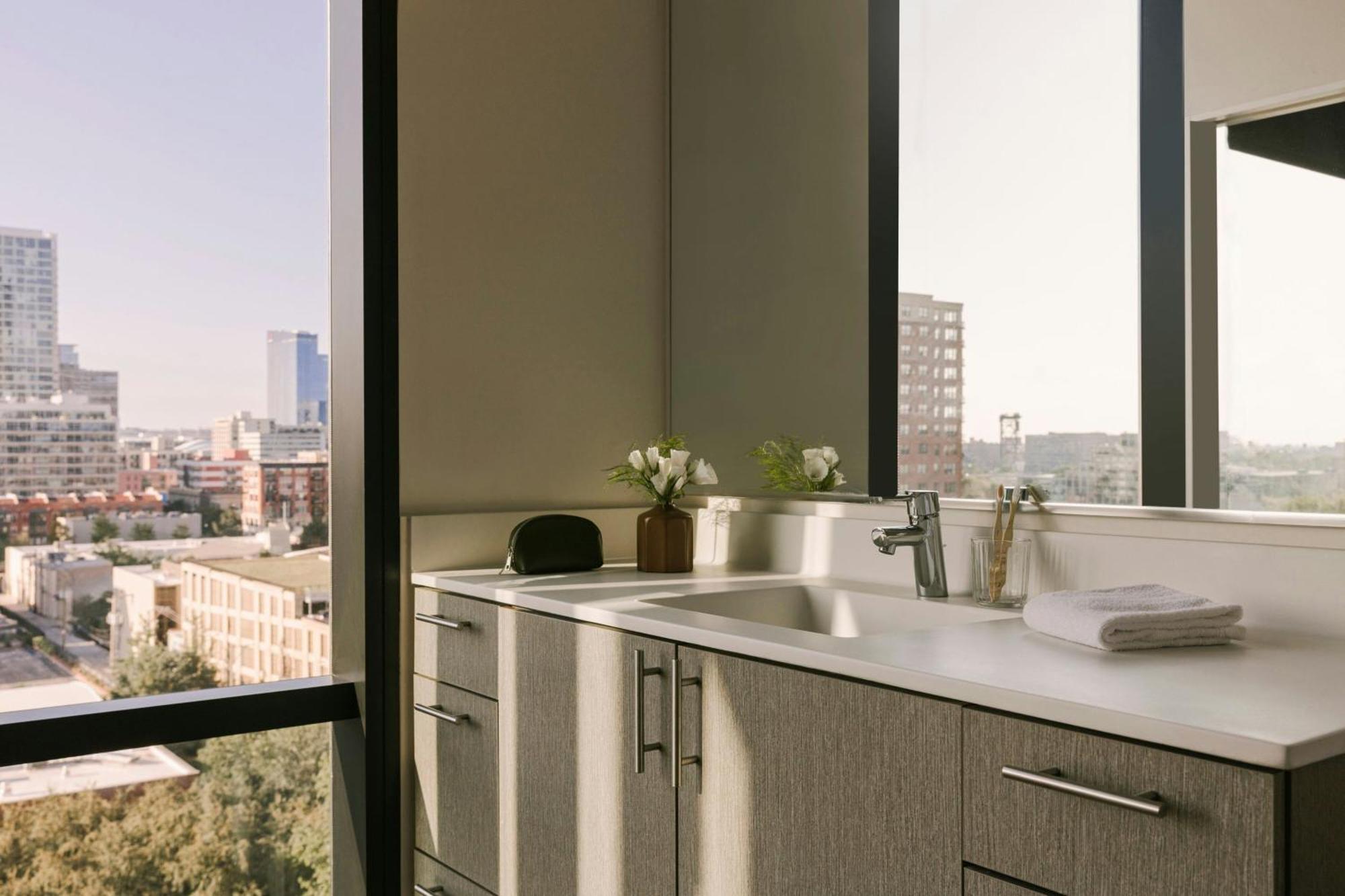 Sonder By Marriott Bonvoy South Wabash Apartments South Loop
