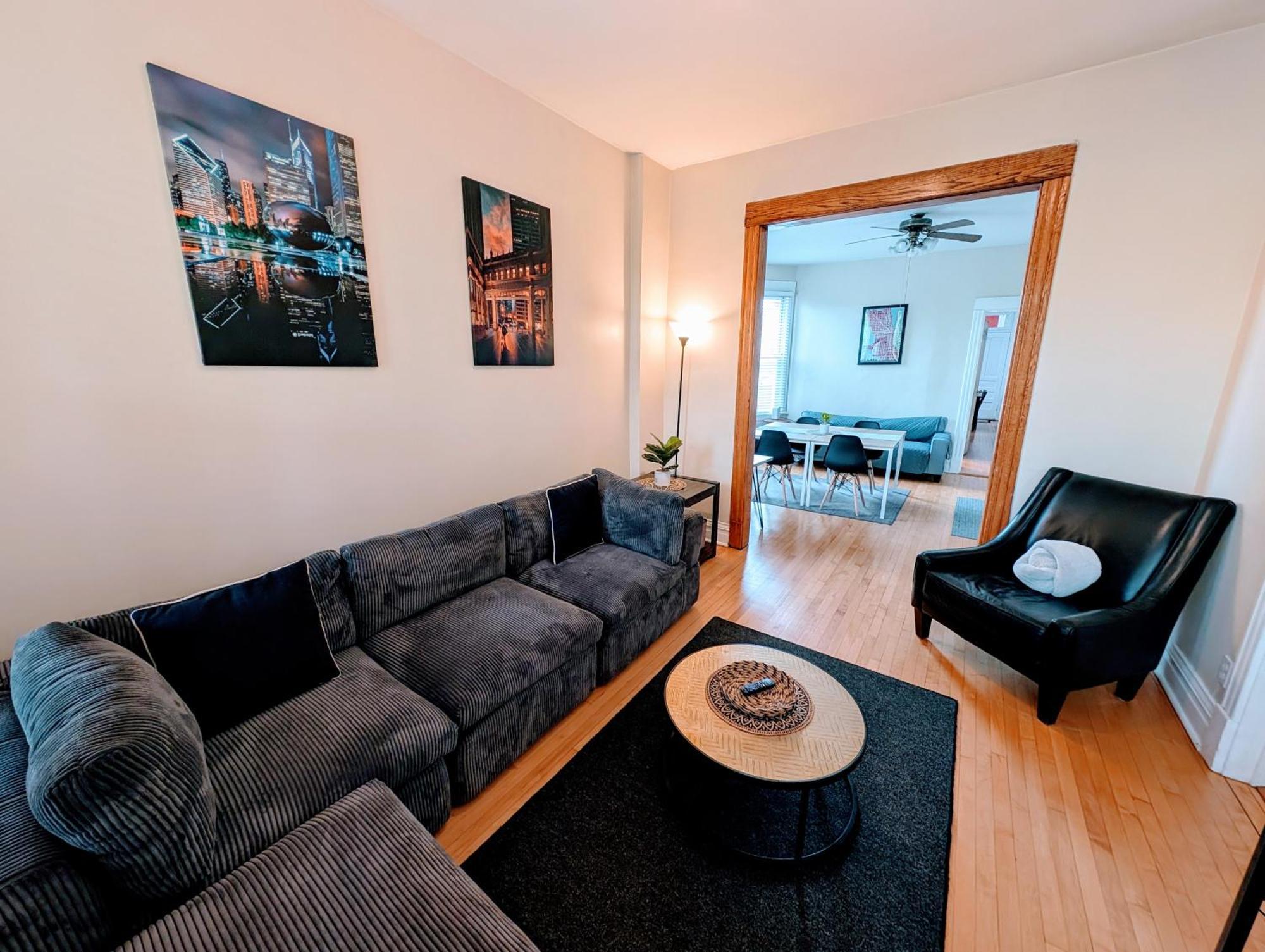 The Roscoe Village Appartement