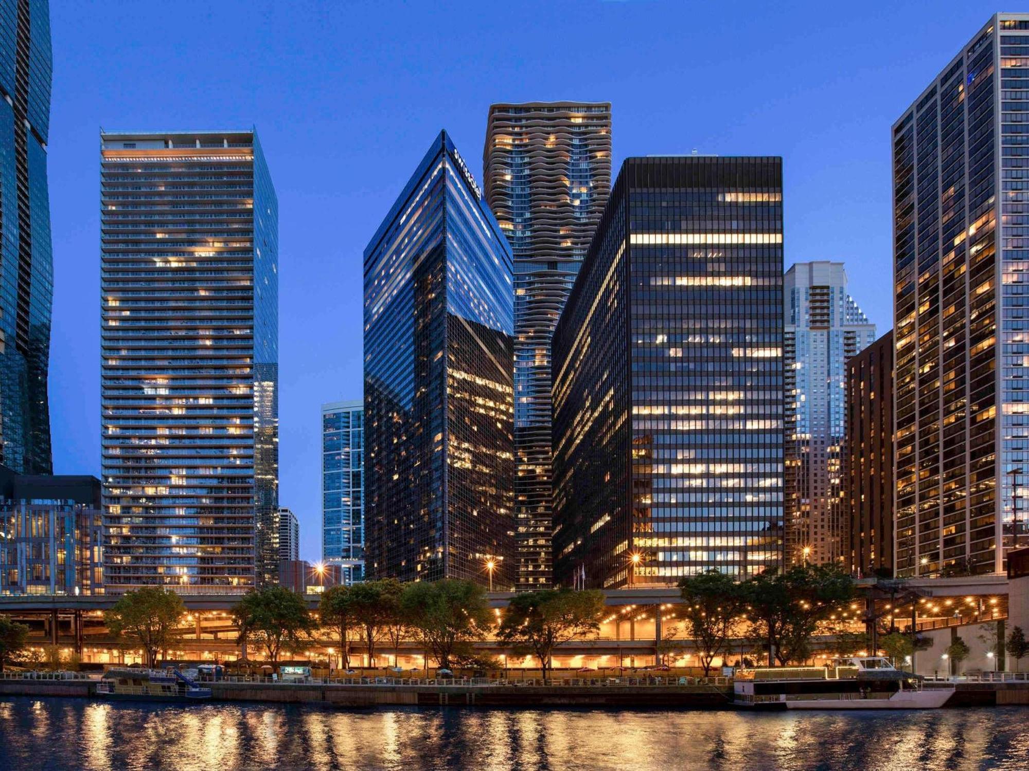 Swissotel 4* Chicago