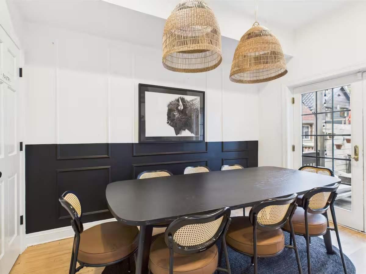 Spacious 4br With Outdoor Oasis * Chicago