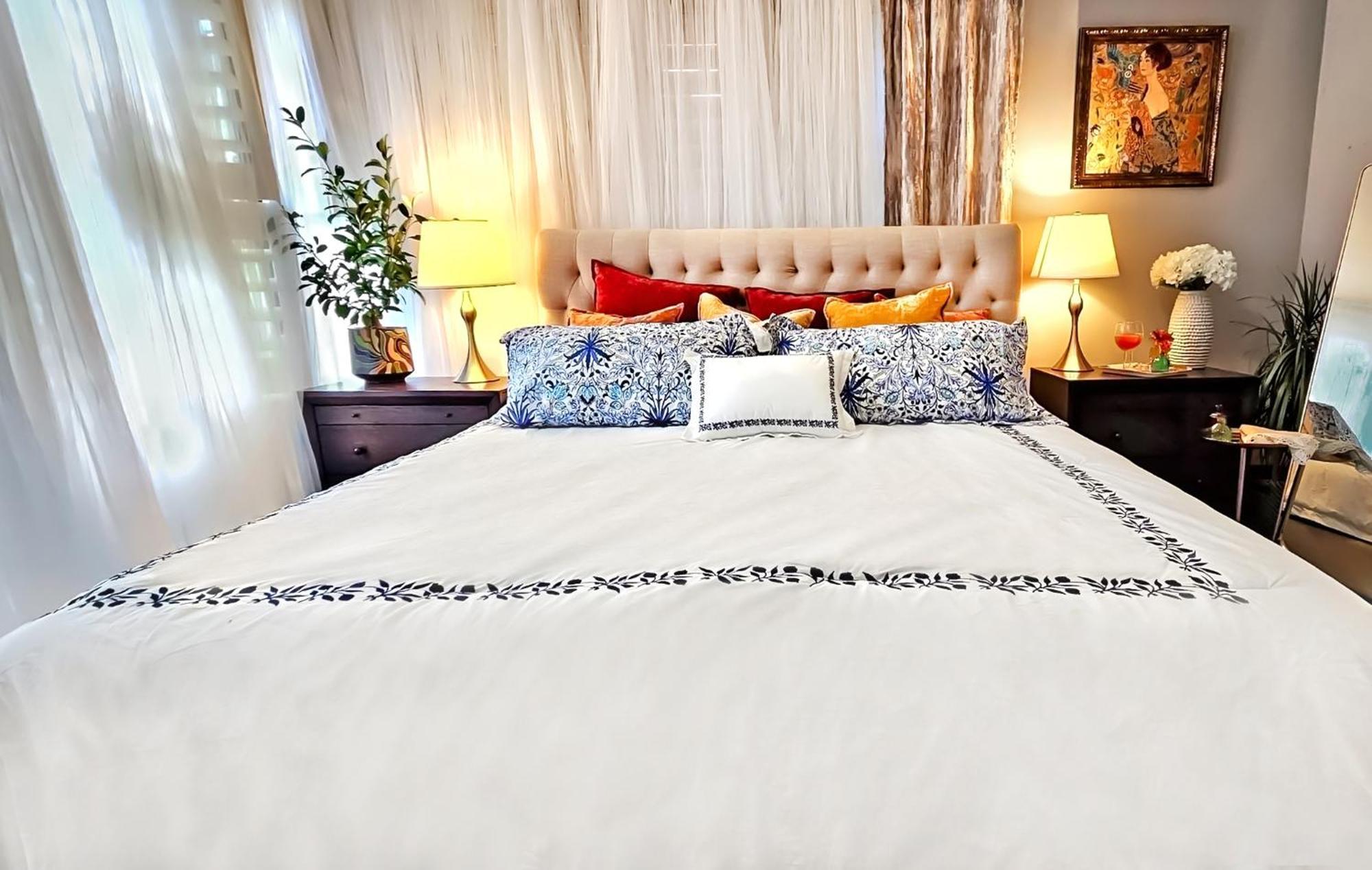 Art Downtown Fulton Market Entire 3 Bedroom Sleep10 Private Garage Roof Ev Tesla Holiday home