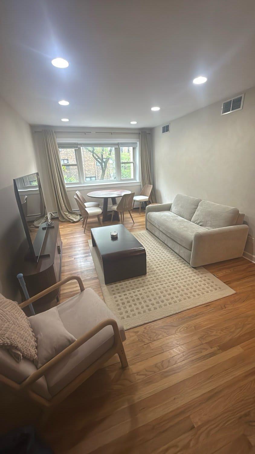 Modern 1br Free Parking Spot *