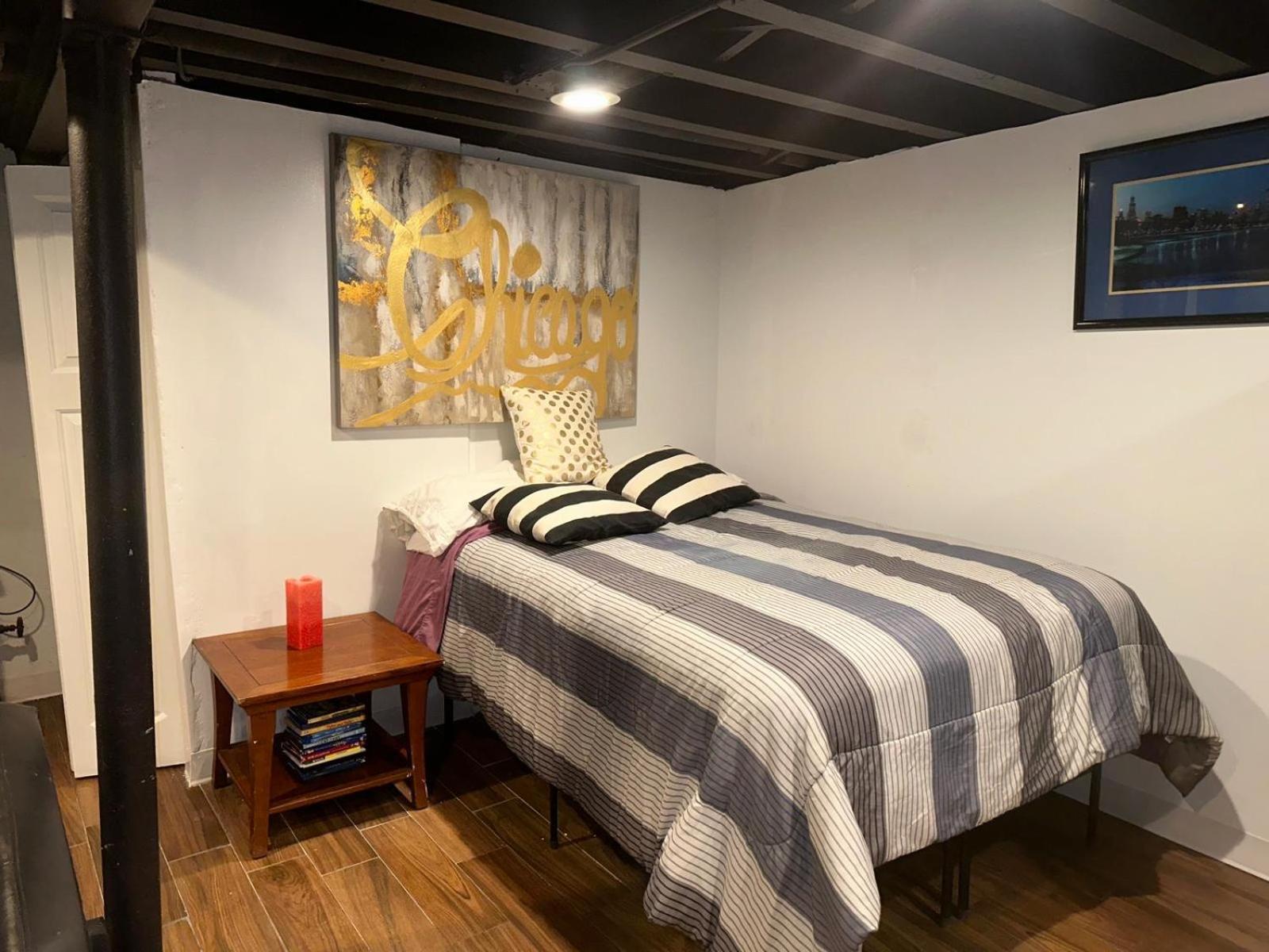 Art Of Sabrinas Dreams Apartment Chicago