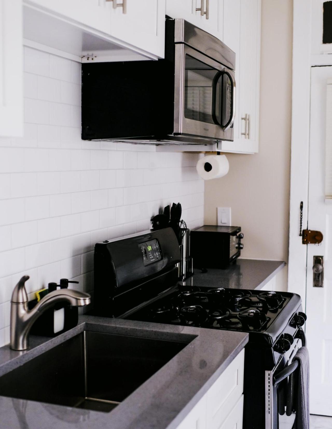 Chic, Cozy 1br With Stylish Workspace Holiday home Chicago