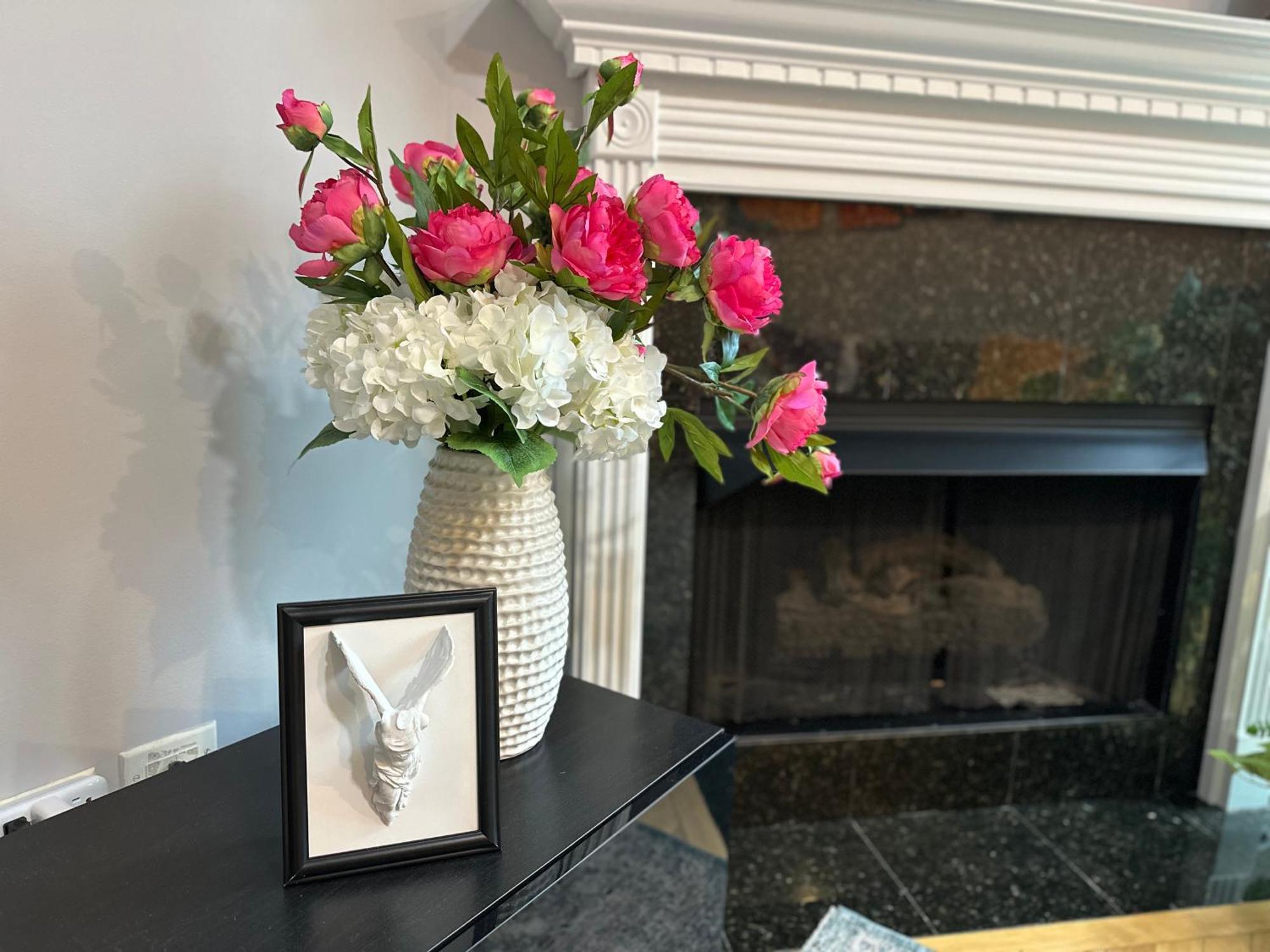 Holiday home Art Downtown Fulton Market Entire 3 Bedroom Sleep10 Private Garage Roof Ev Tesla *