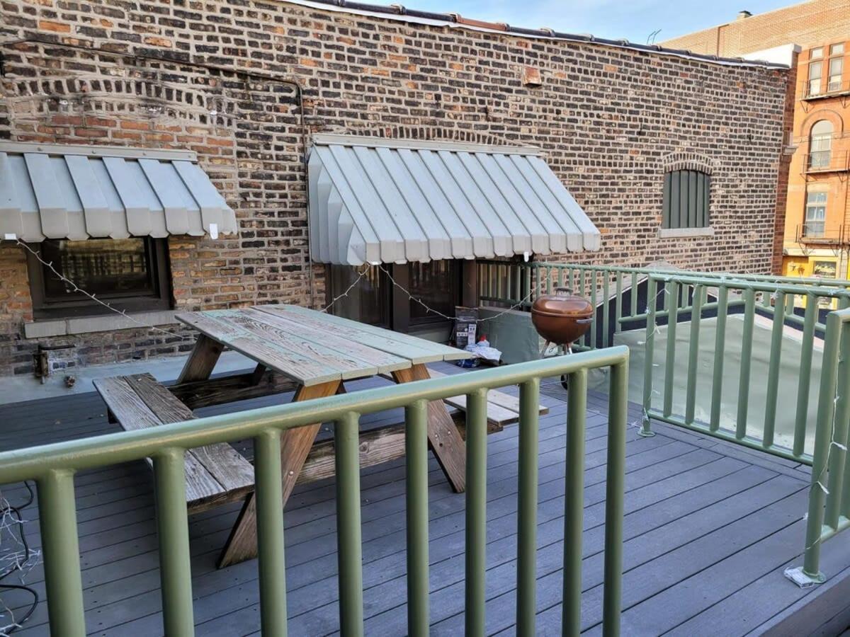 Apartment Rooftop West Loop *