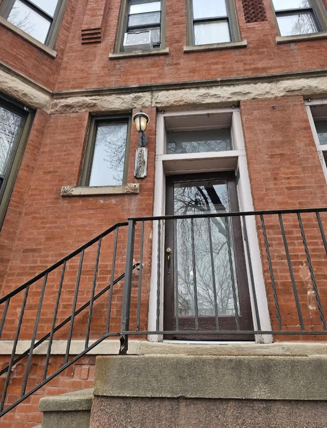 Apartment 3 Bedroomin The Medical Center Chicago