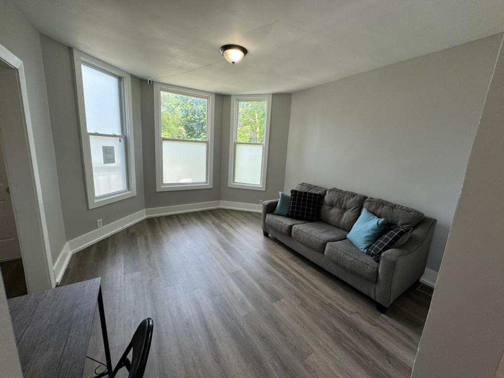 Homestay Beautiful Near Downtwon - Free Parking! Chicago