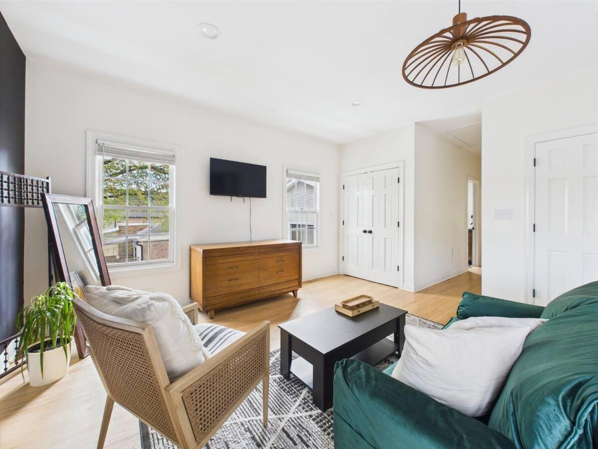Spacious 4br With Outdoor Oasis