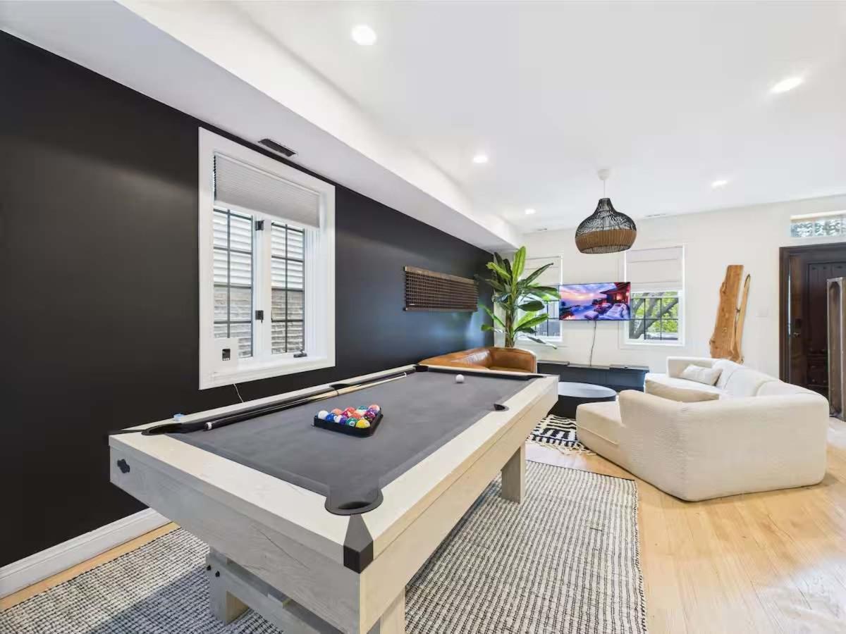 Apartment Spacious 4br With Outdoor Oasis Chicago