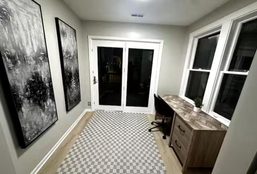 Trendy Loft In Southport *