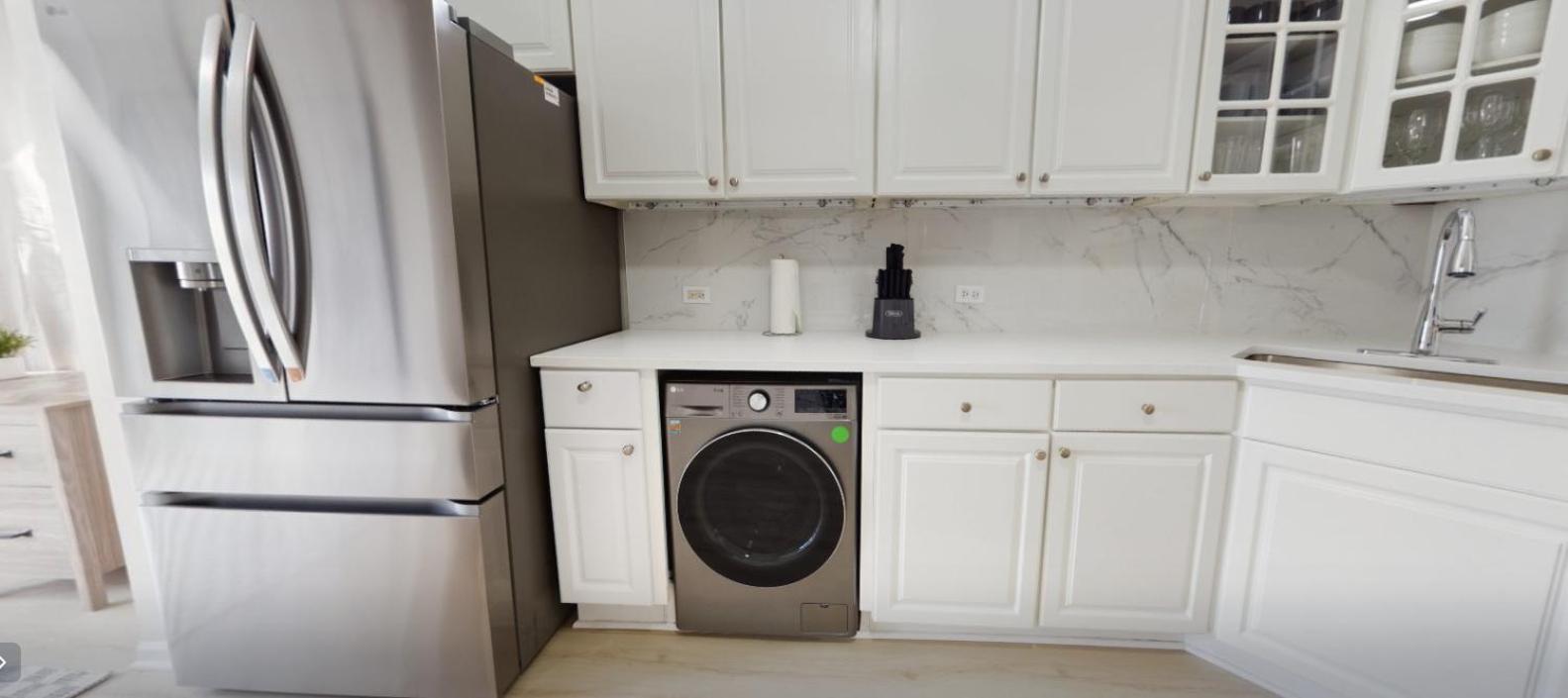 Trendy Loft In Southport Chicago