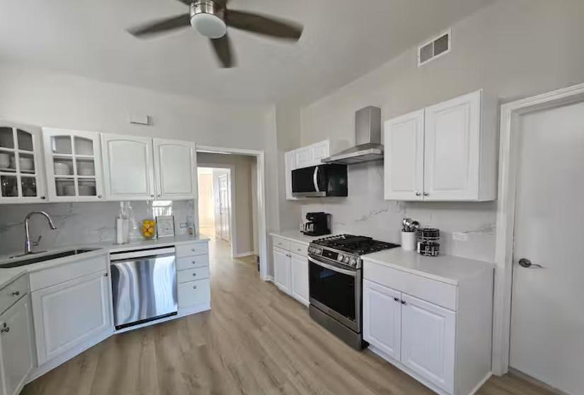 Apartment Trendy Loft In Southport *