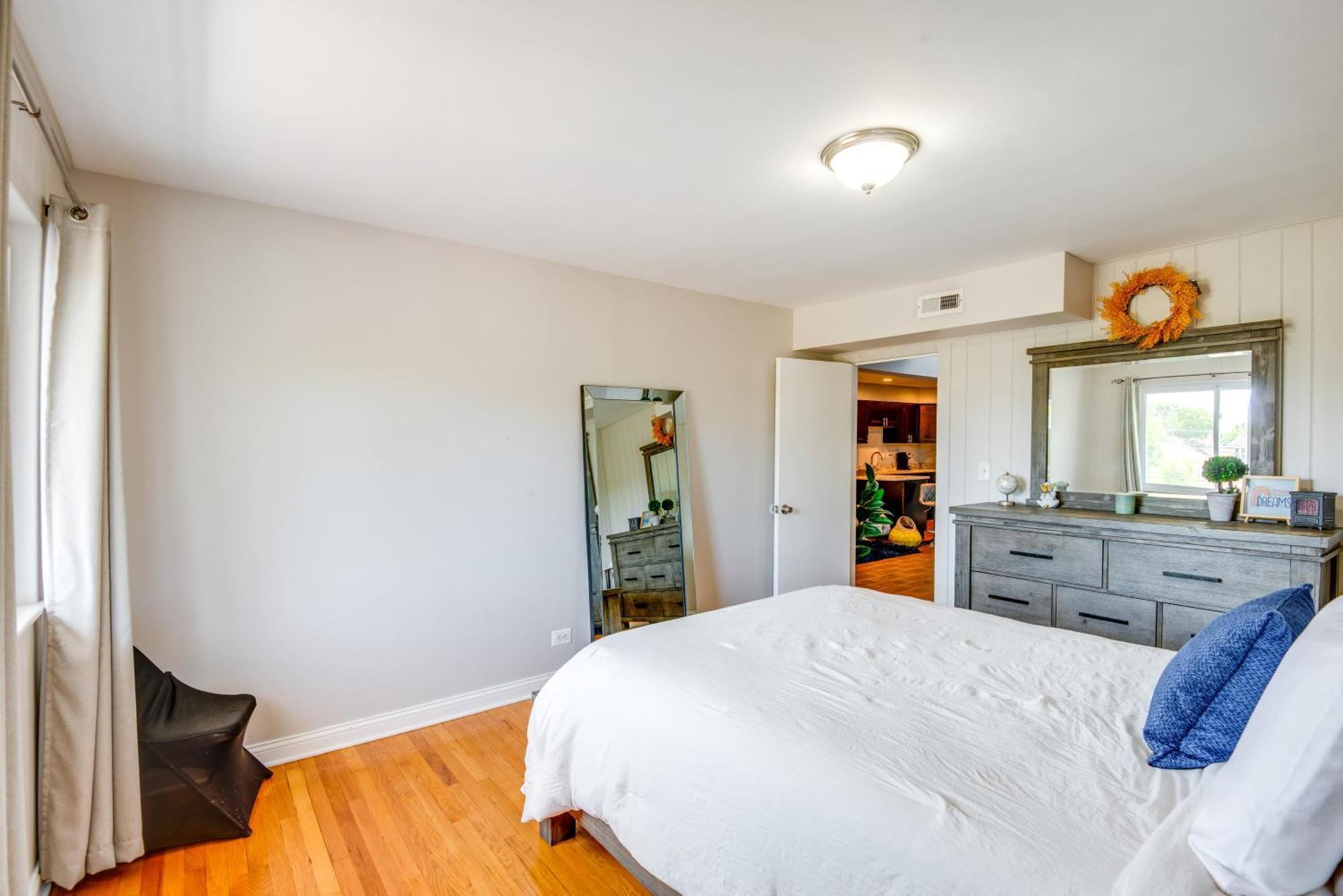 Apartment Vacation Near Parks!