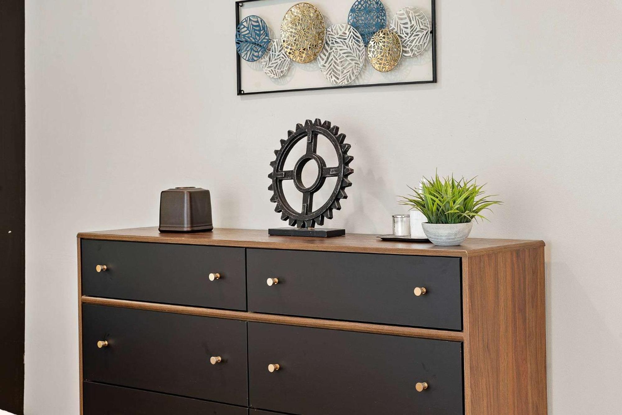 Spacious Luxury Retreat 8 Bed Oasis With 6 Baths * Chicago