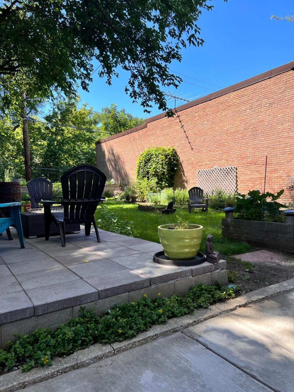 The Clark Apartment Chicago